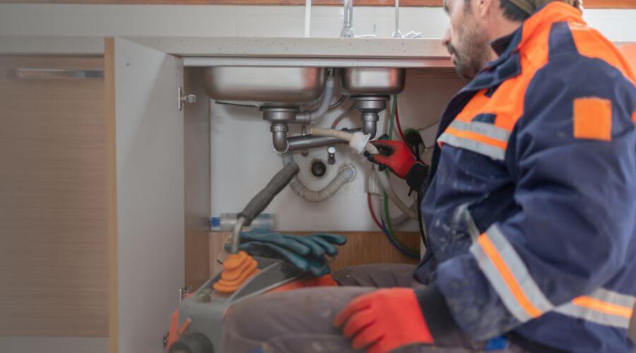 Commercial Slab Leak Plumbing in Waring, TX